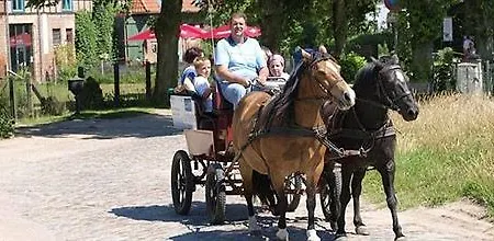 Bio-hotel Gutshof Insel Usedom فندق